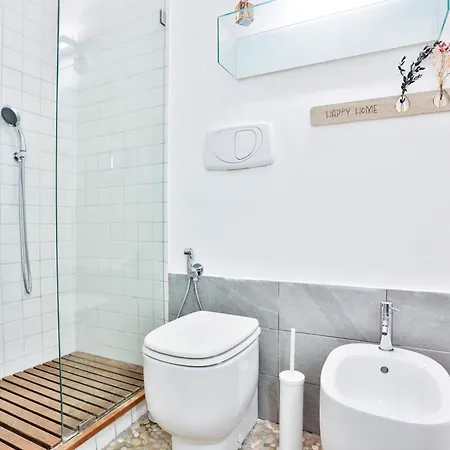 Guesthost - Bettina Apartamento Salerno
